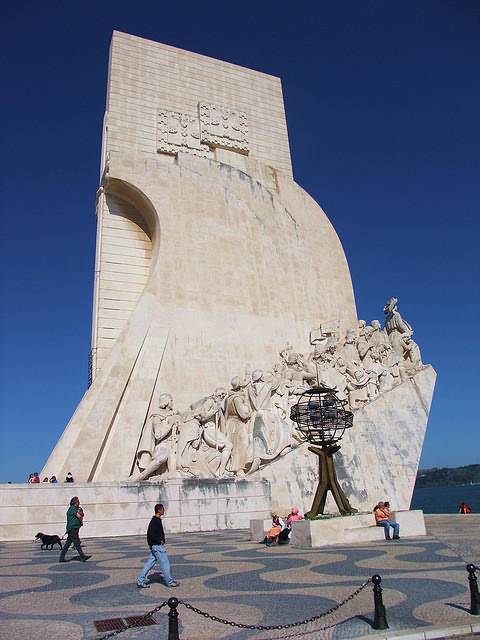 monument discoveries lisbon portugal paul carmona promptguides